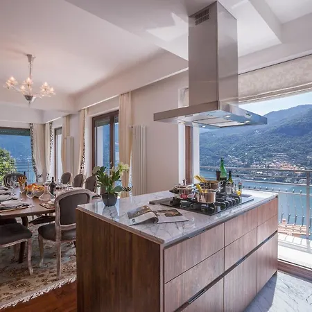 Sleeps 10 Pool Air Con Βίλα Moltrasio