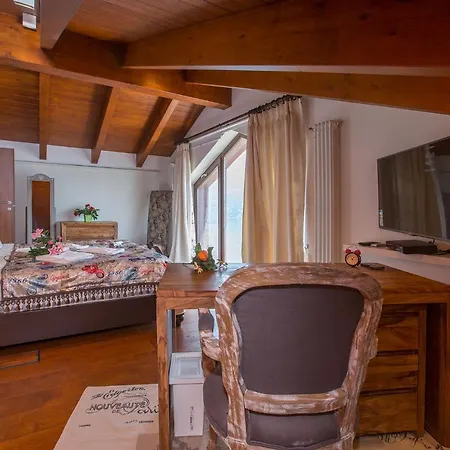 Sleeps 10 Pool Air Con Βίλα